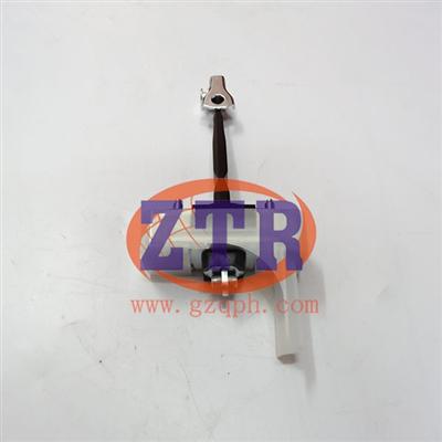 Front Door Stop 68610-60110 for Toyota Land Cruiser GRJ200 200712-2011004