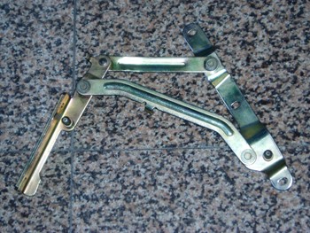 auto trunk hinge