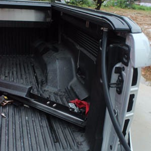 Hard Tri-fold Tonneau