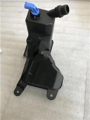 WATER BOTTLE 17137810592