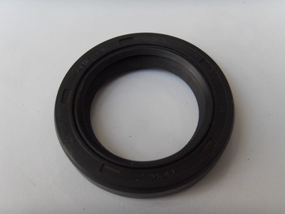 TOYOTA REAR WHEEL HUB OIL SEAL 9031348001
