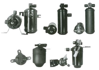 Filter drier-accumulator