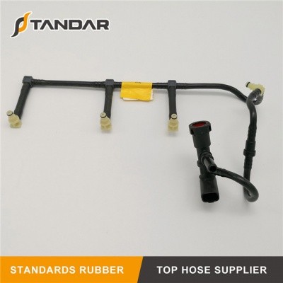 8200922103/8200400331 Renault Injector Fuel Leak Off Pipe