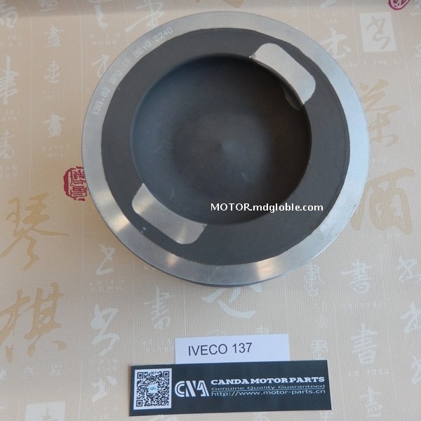 Pistons for Iveco 137 with bushing