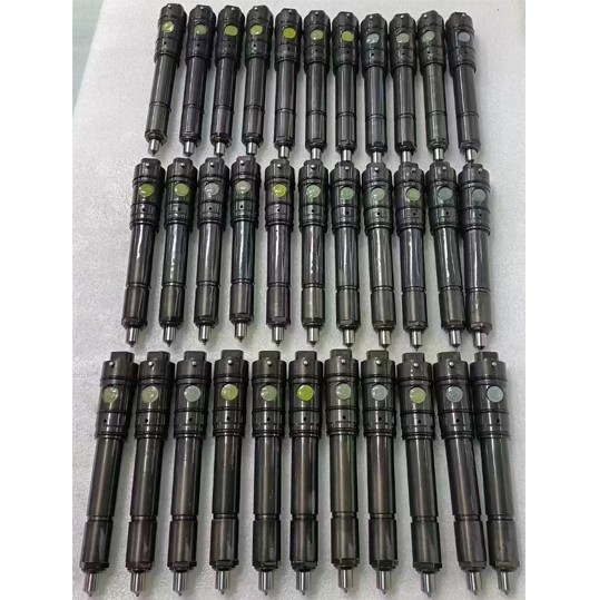 Brand new 3095773 Fuel Injector for K19 KTA19 QSK19