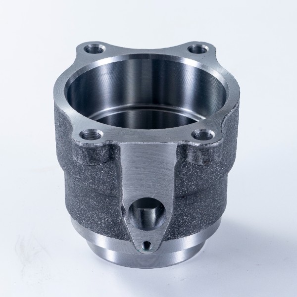Shaft sleeve flange