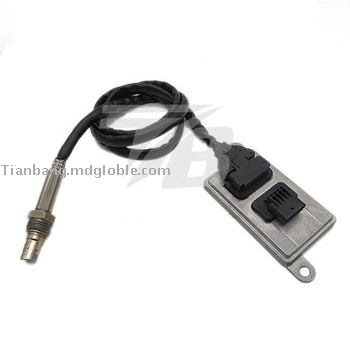TB Truck Auto Spare Parts Uninox Nitrogen Oxide Sensor 5WK97101 5WK97103 Nox Sensor
