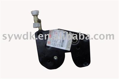 Right Hydraulic Latch Assembly
