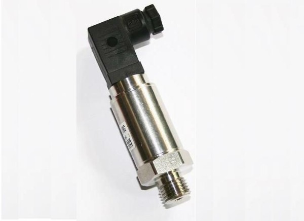 Model 751 Pressure Sensor for 4 to 20 mA & 0 to 10 V output