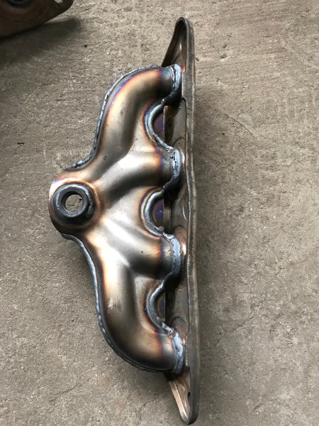 TOYOTA EXHAUST MANIFOLD FROM NINGJIN XUGUANG AUTOPARTS